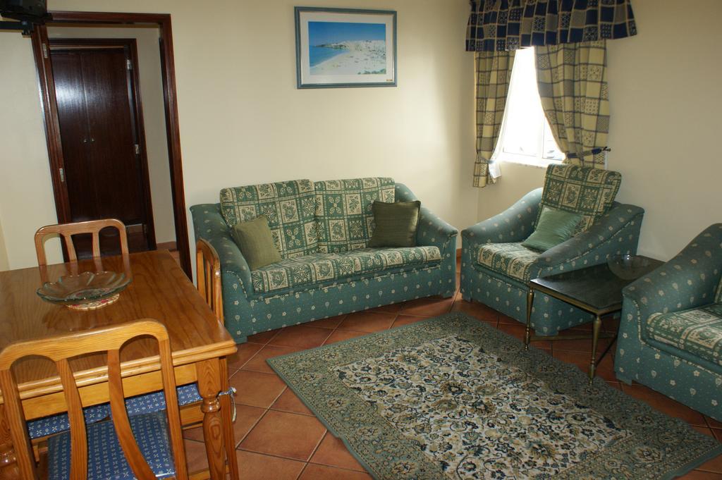 Casa Mitchell Apartment Albufeira Luaran gambar
